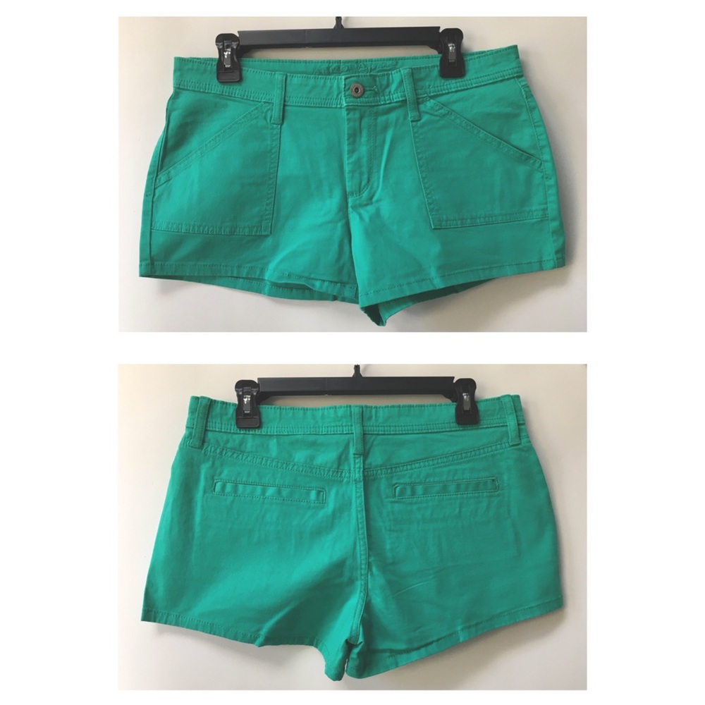 ARIZONA JEAN COMPANY- Women Jr's Shortie Shorts - EMERALD GREEN - Size 11 - NWOT